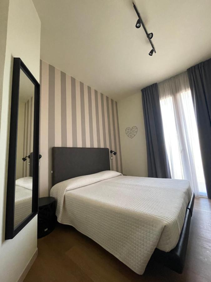 My Place Hotel Rimini Eksteriør billede